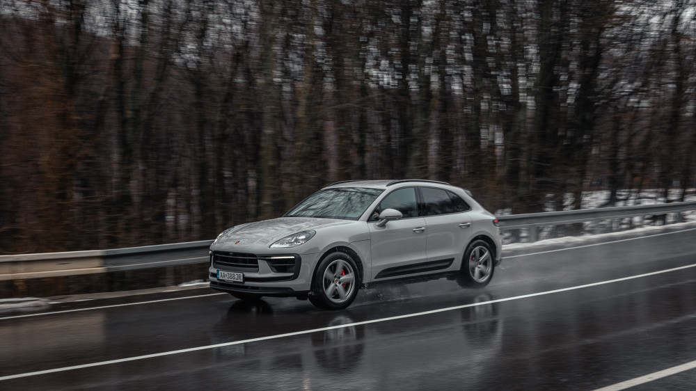 2024 Porsche Macan S
